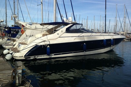 Rental Motorboat SUNSEEKER Camargue 52 Barcelona
