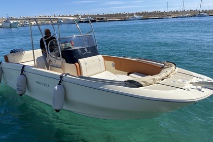 Hyra båt Motorbåt Aschenez INVICTUS FX 240 Leuca