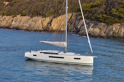 Rental Sailboat Jeanneau Sun Odyssey 490 Primošten