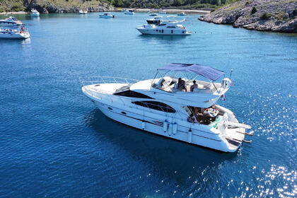 Rental Motorboat Astondoa 46 Piraeus