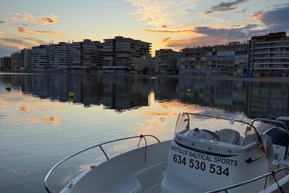 Ενοικίαση Μηχανοκίνητο σκάφος Jeanneau Cap Camarat 5.5 Cc Torrevieja