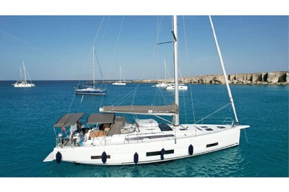 Hire Sailboat  Dufour 470 Palermo