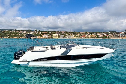 Charter Motorboat Beneteau FLYER 8.8 SUNDECK - MONOI II Bandol