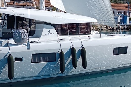 Noleggio Catamarano Lagoon Lagoon 42 Tropea