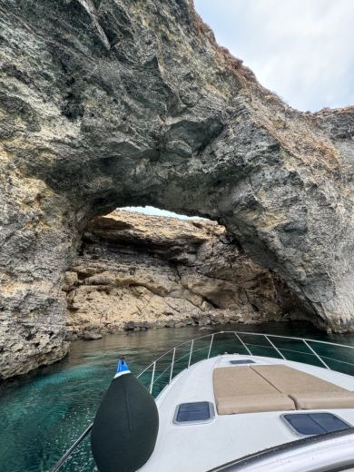 Msida Motorboat Cranchi Mediterranean alt tag text