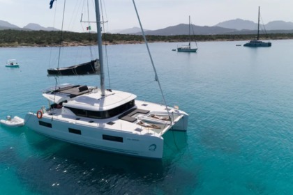 Hire Catamaran Bali 4.8 Portisco