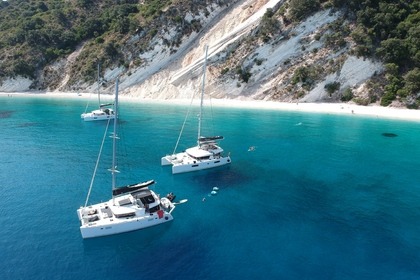 Rental Catamaran  Lagoon 450  Flybridge Corfu