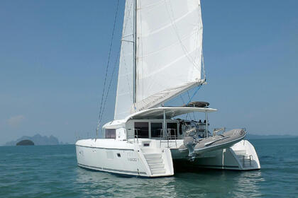 Rental Catamaran Lagoon Lagoon 421 Ibiza