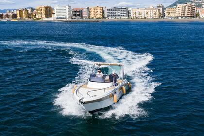 Noleggio Barca a motore Saver 750 Wa Castellammare di Stabia