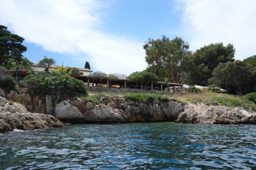 Saint-Tropez Catamaran Lagoon Lagoon 560 alt tag text