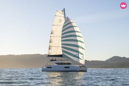 Hire Catamaran Lagoon 43 Bonifacio