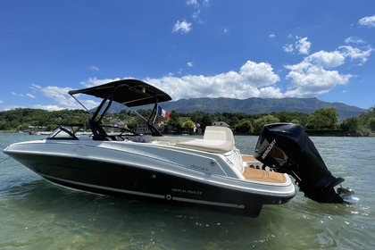 Location Bateau à moteur Bayliner Vr6 Aix-les-Bains