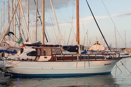 Alquiler Goleta Franchini Catch Cagliari