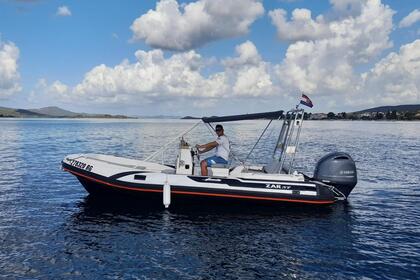 Charter Motorboat Forneti ZAR 57 Sveti Filip I Jakov