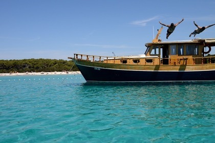 Miete Motorboot Custom Made Classic Adria Yacht Zadar