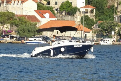 Noleggio Barca a motore Jeanneau Cap Camarat 6.5 Wa Dubrovnik