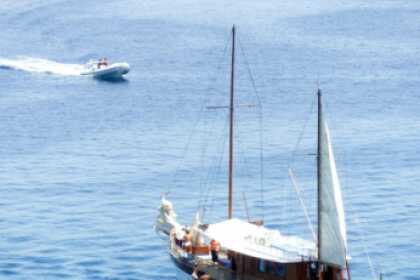 Noleggio Caicco Cantieri di sorrento M/s d epoca Ischia