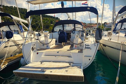 Charter Sailboat Bavaria Bavaria Cruiser 46  Drage, Pakoštane
