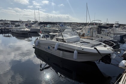 Verhuur Motorboot Pacific Craft 700 Sun cruiser Sainte-Maxime