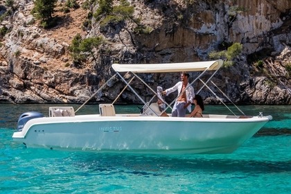 Verhuur Motorboot Invictus 190 fX Saint-Laurent-du-Var