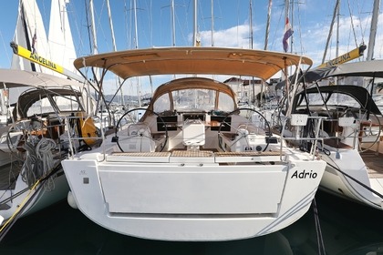 Verhuur Zeilboot DUFOUR DUFOUR 412 GL Trogir