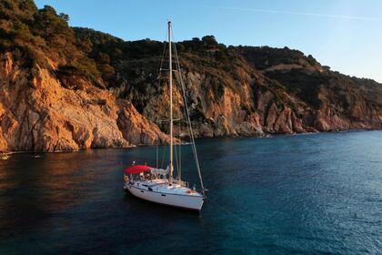 Charter Sailboat Beneteau Oceanis 430 Barcelona