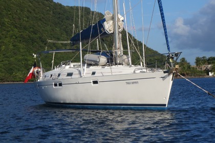 Charter Sailboat BENETEAU OCEANIS 461 Le Marin