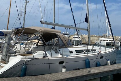 Noleggio Barca a vela Jeanneau Sun Odyssey 45 Castellammare di Stabia