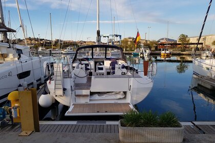 Rental Sailboat  Bavaria C45 Holiday Punat