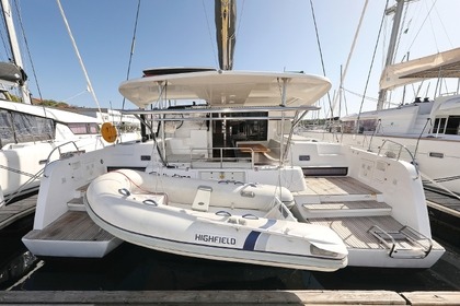 Rental Catamaran LAGOON 42 Šibenik