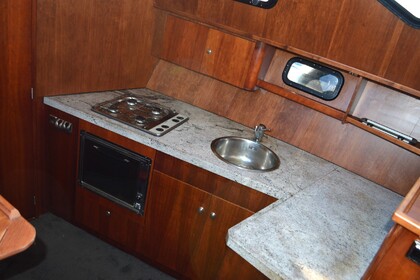 Charter Houseboat Zijlmans Eagle 1200 Classic Woubrugge