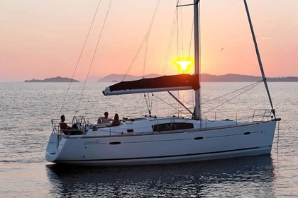 Noleggio Barca a vela BENETEAU OCEANIS 43 Cagliari