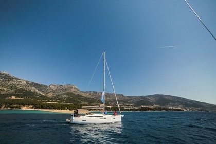 Rental Sailboat JEANNEAU SUN ODYSSEY 419 Ploče