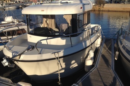 Rental Motorboat QUICKSILVER 650 Tréboul