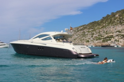 Noleggio Yacht a motore NUMARINE 55 HARD TOP Ibiza