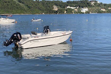 Miete Motorboot Poseidon F30ELPT CT Skiathos