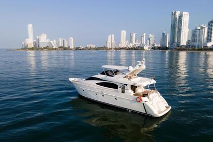 Alquiler Yate a motor Azimut 70 Cartagena
