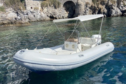 Rental Boat without license  Lomac 5,00 Lipari