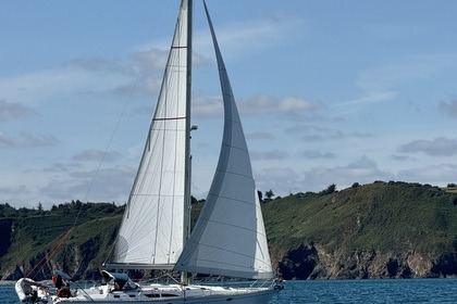 Rental Sailboat Jeanneau Sun Odyssey 45.2 Saint-Quay-Portrieux