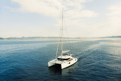 Charter Catamaran Lagoon Lagoon 440 Ibiza