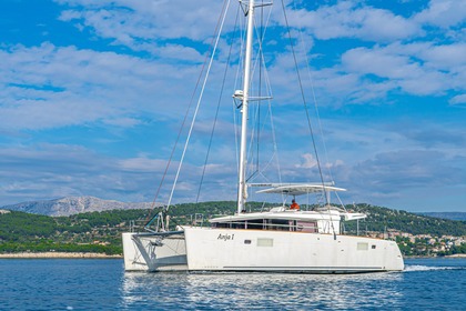 Verhuur Catamaran LAGOON 450 F Rogoznica
