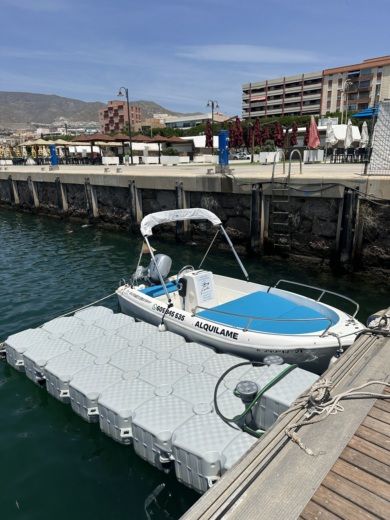 Without license Estable 400 Plan du bateau