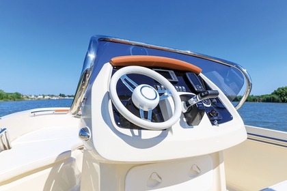 Miete Motorboot INVICTUS FX200 Alcossebre