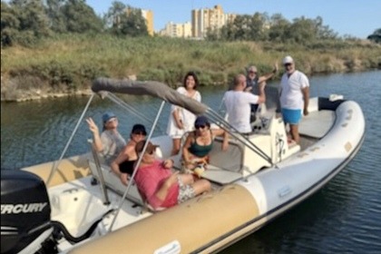 Hire RIB Zodiac Club 750 Carnon