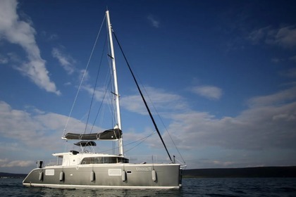 Rental Catamaran Lagoon Lagoon 440 Torrevieja
