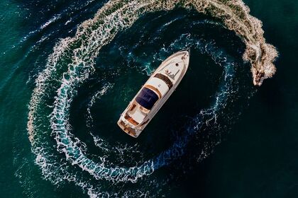 Charter Motor yacht Princess 61 Fly Corfu