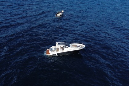 Rental Motorboat Azimut Atlantis Verve 40 Positano