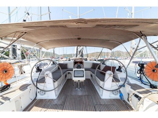 Sailboat Bavaria Cruiser 46 boat plan