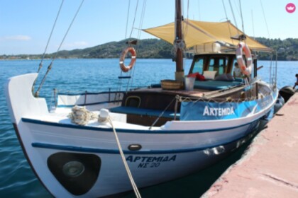 Charter Sailboat 1976 Trechantiri Skiathos
