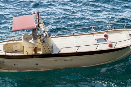 Charter Motorboat FERRARA BELLA VITA Positano